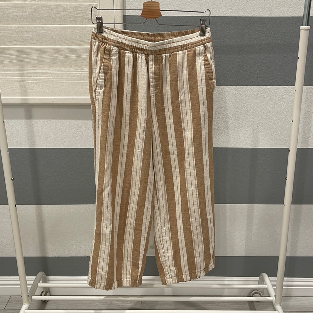 Old Navy linen cotton blend, stretch waist with drawstring striped wide leg pant